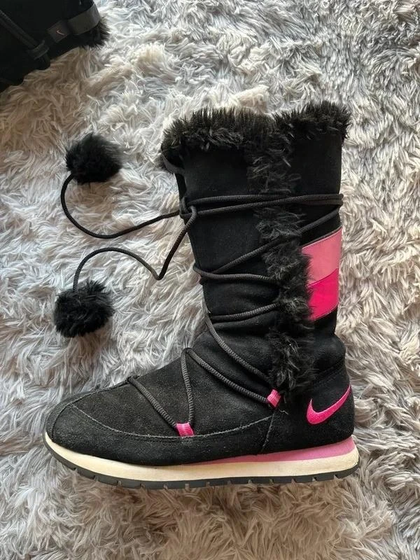 Botas de ante vintage Nike 2005 para mujer, negras con detalles en rosa, con pompones y cremallera lateral, talla 41EU – photo 4